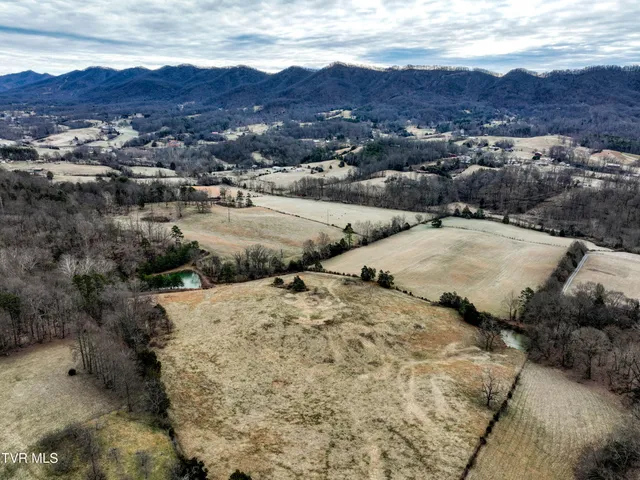 $2,700,000 | 136 Triple H Lane, Jonesborough, TN 37659