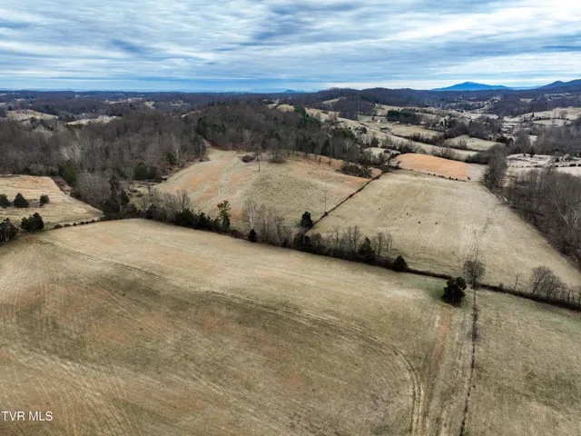 $2,700,000 | 136 Triple H Lane, Jonesborough, TN 37659