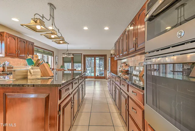 $2,700,000 | 136 Triple H Lane, Jonesborough, TN 37659