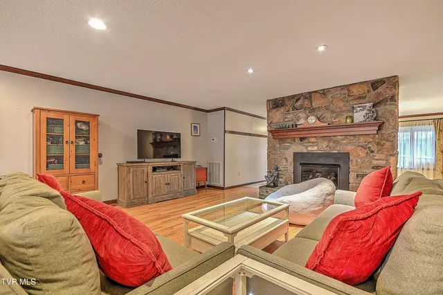 $2,700,000 | 136 Triple H Lane, Jonesborough, TN 37659