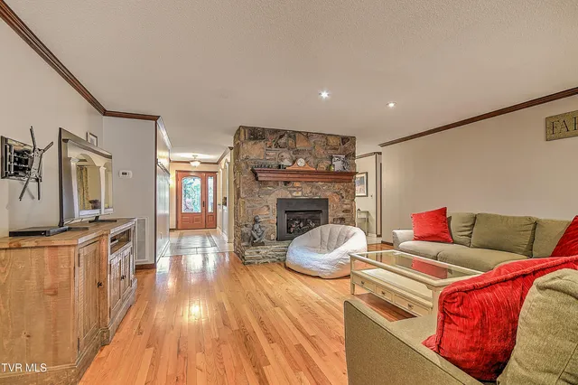 $2,700,000 | 136 Triple H Lane, Jonesborough, TN 37659