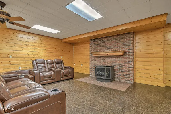 $2,250,000 | 136 Triple H Lane, Jonesborough, TN 37659