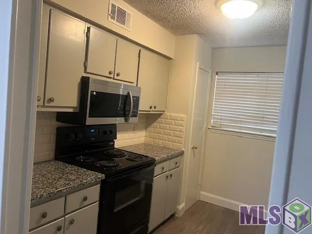$68,000 | 8911 GSRI Avenue, Unit 1325, Baton Rouge, LA 70810