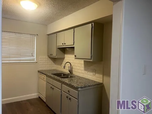 $68,000 | 8911 GSRI Avenue, Unit 1325, Baton Rouge, LA 70810