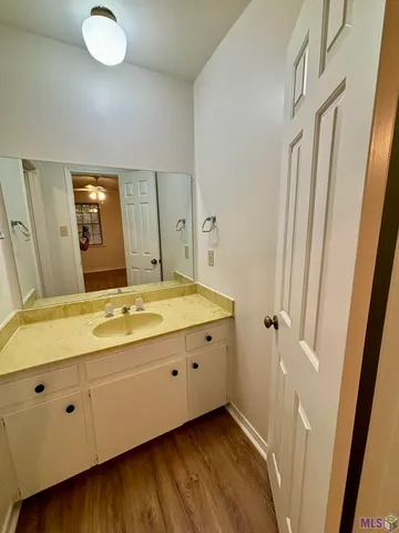 $2,000 | 5416 Heatherstone Drive, Baton Rouge, LA 70820