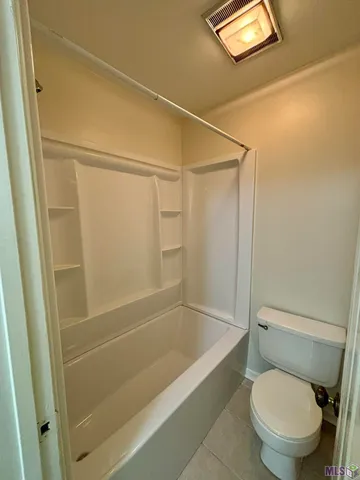 $2,000 | 5416 Heatherstone Drive, Baton Rouge, LA 70820