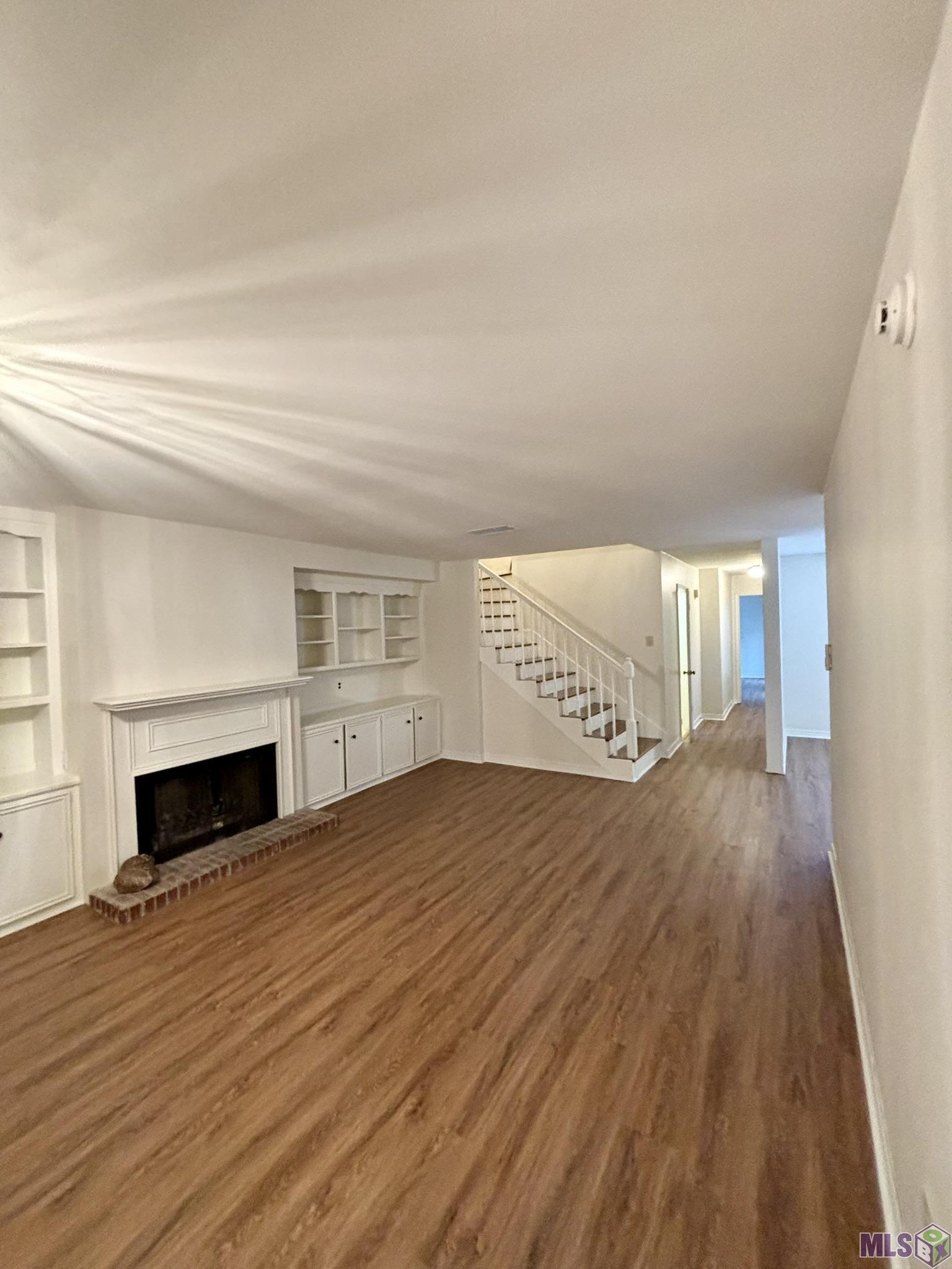 5416 Heatherstone Drive Baton Rouge, LA 70820 - Photo 3 of 33