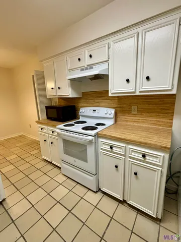 $2,000 | 5416 Heatherstone Drive, Baton Rouge, LA 70820