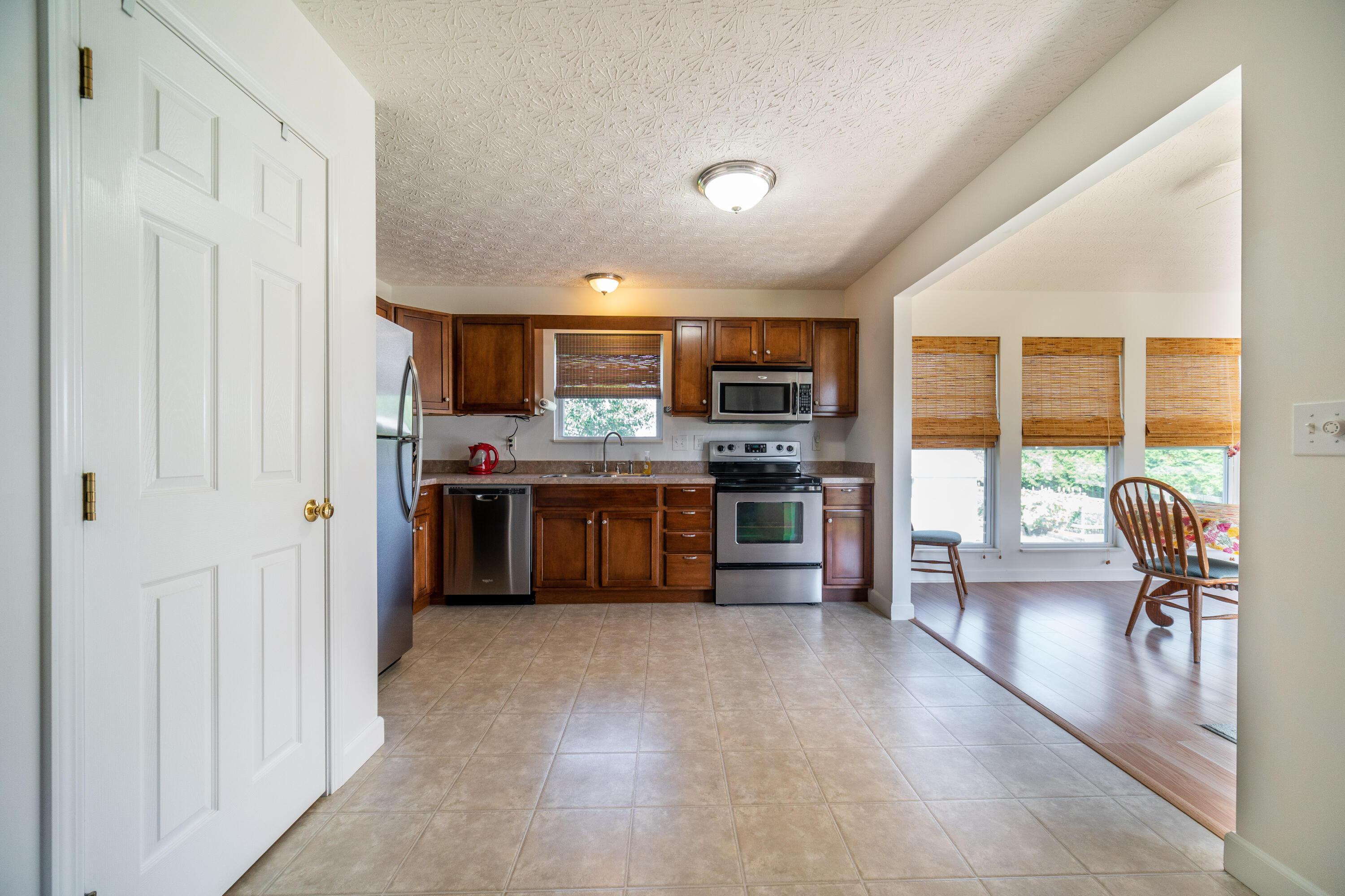 308 Blacks Road Pataskala, OH 43062 - Photo 15 of 50