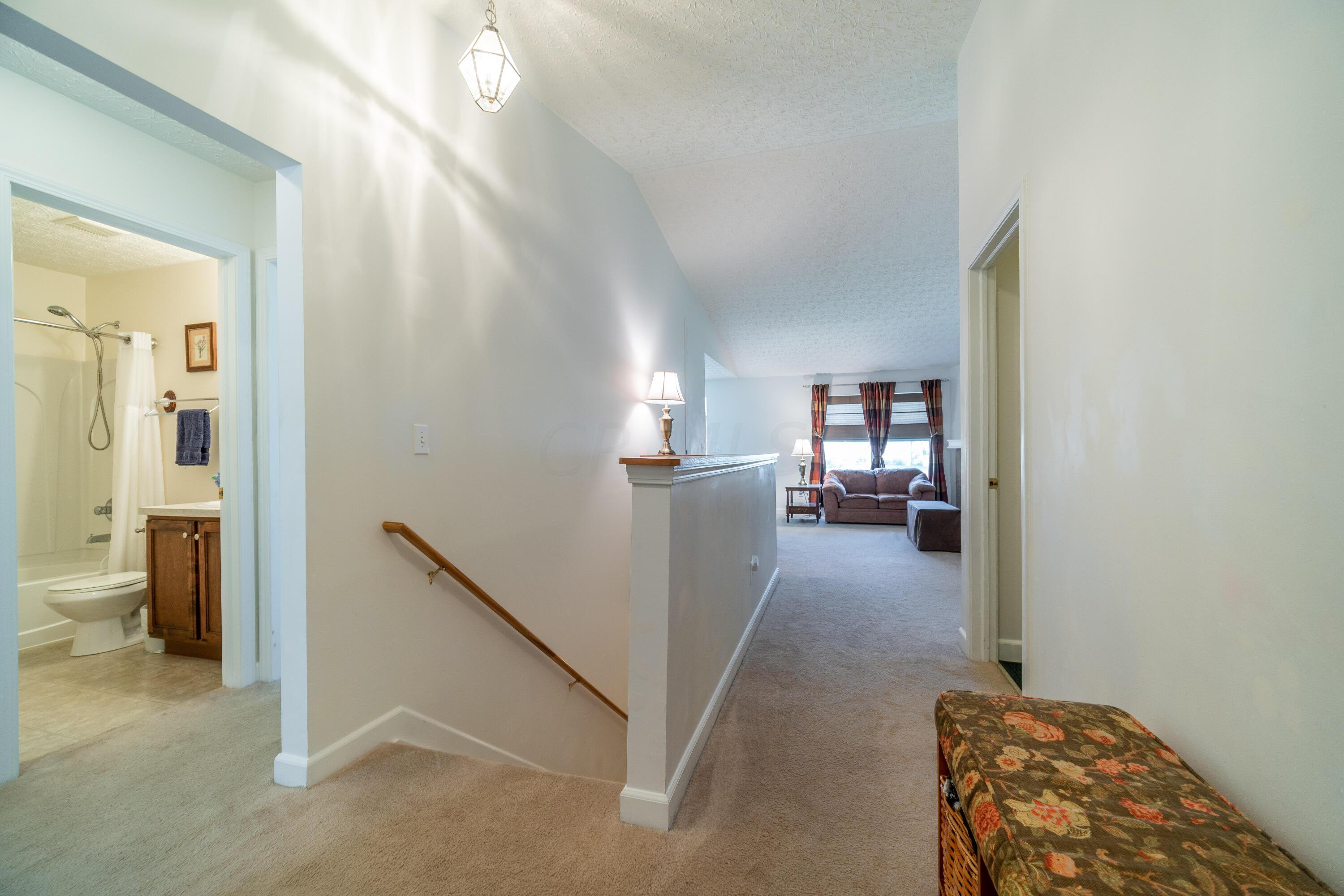 308 Blacks Road Pataskala, OH 43062 - Photo 6 of 50