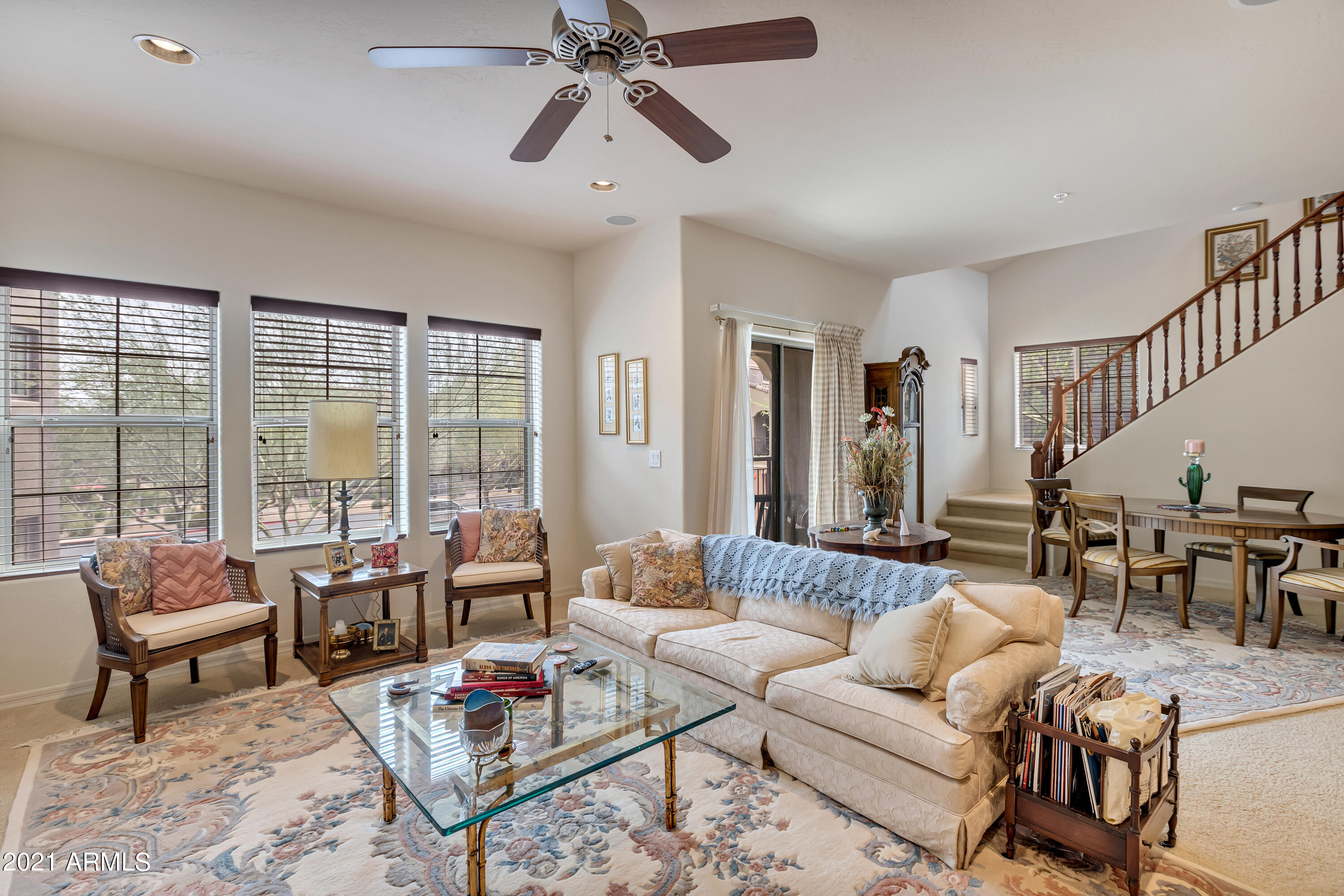 3935 East Rough Rider Road, Unit 1156 Phoenix, AZ 85050 - Photo 3 of 20 Living/Dining