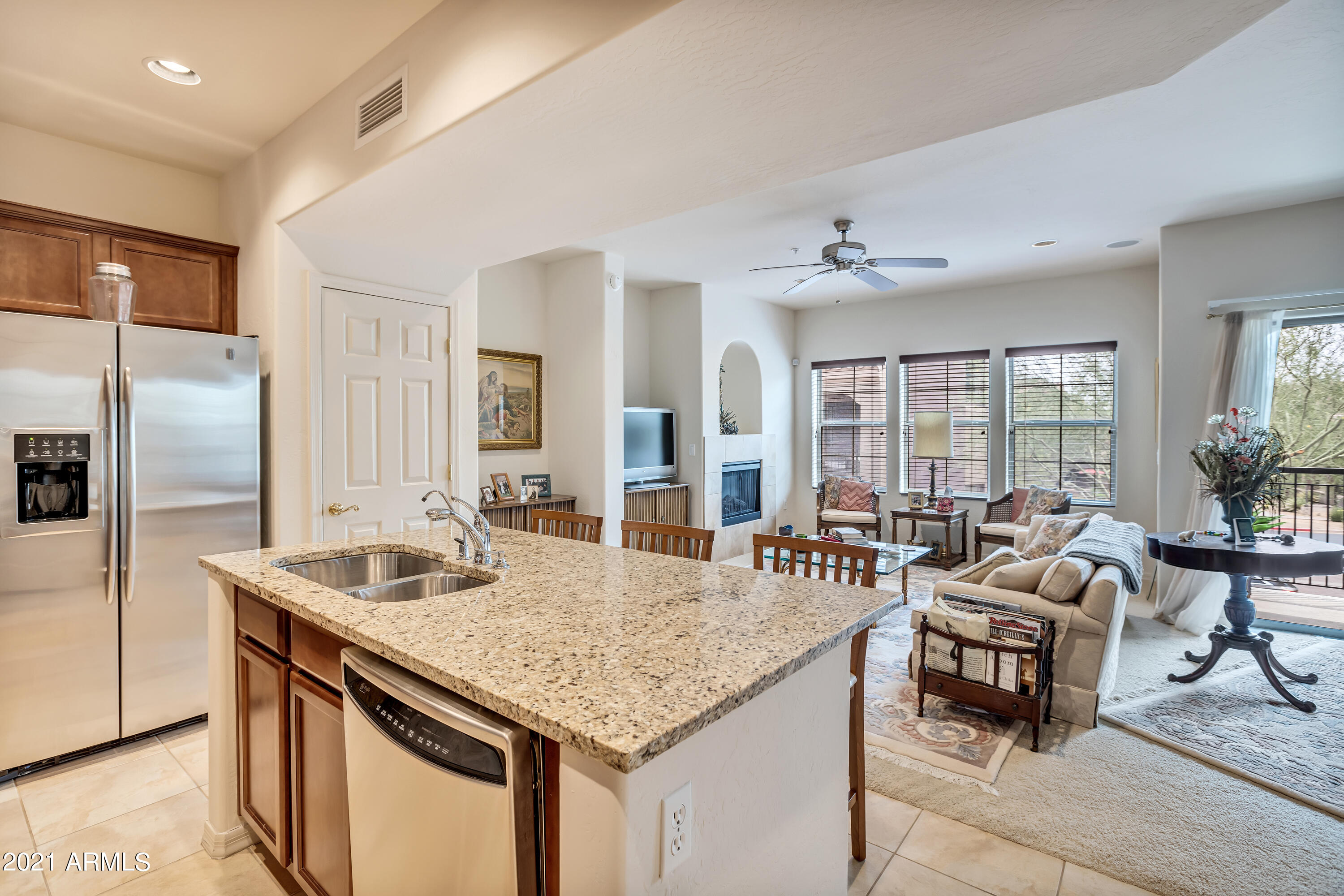 3935 East Rough Rider Road, Unit 1156 Phoenix, AZ 85050 - Photo 19 of 20 Open floor plan