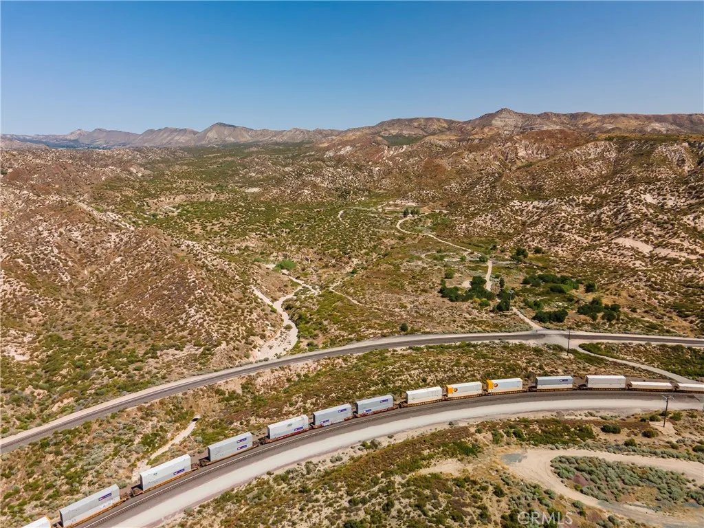 4292 Davis Ranch Phelan, CA 92371 - Photo 24 of 28