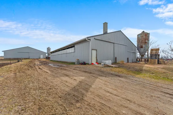 $599,000 | Undisclosed Address, Reading, MI 49274