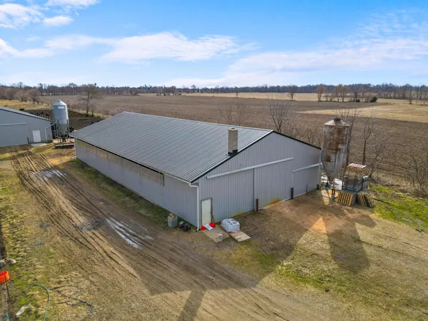 $599,000 | Undisclosed Address, Reading, MI 49274