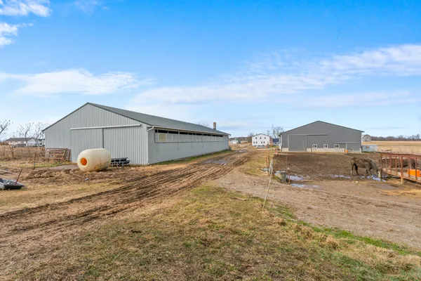 $599,000 | Undisclosed Address, Reading, MI 49274