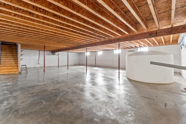 $599,000 | Undisclosed Address, Reading, MI 49274