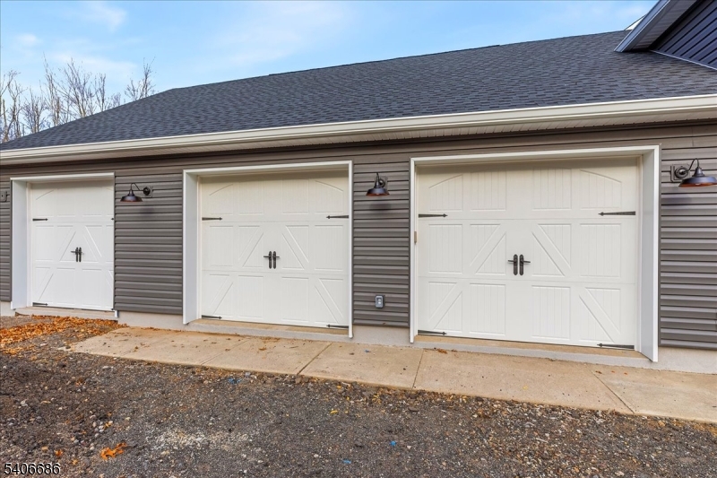 759 Mechlin Corner Road Hampton, NJ 08827 - Photo 47 of 49 a front view of a house
