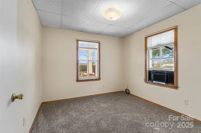 $275,000 | 503 Old Hendersonville Highway, Brevard, NC 28712