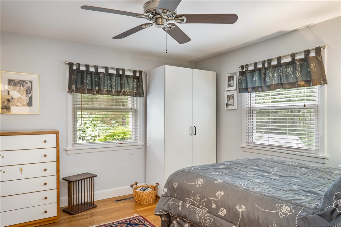 1597 Middle Road East Greenwich, RI 02818 - Photo 18 of 29 Gallery Image 18