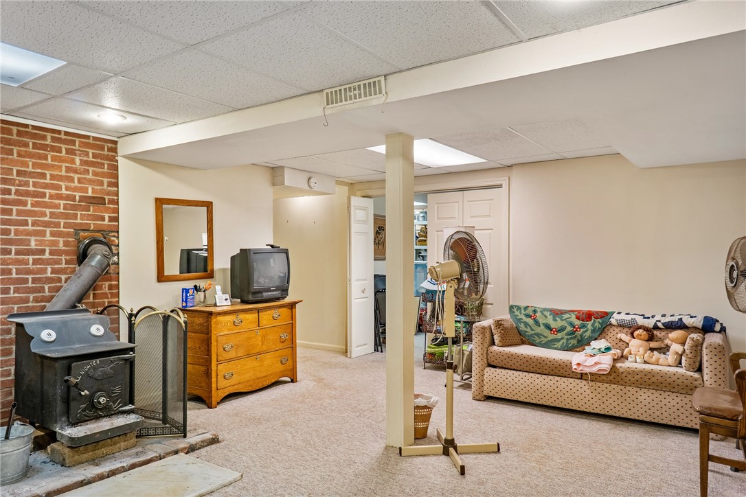 1597 Middle Road East Greenwich, RI 02818 - Photo 28 of 29 Gallery Image 28