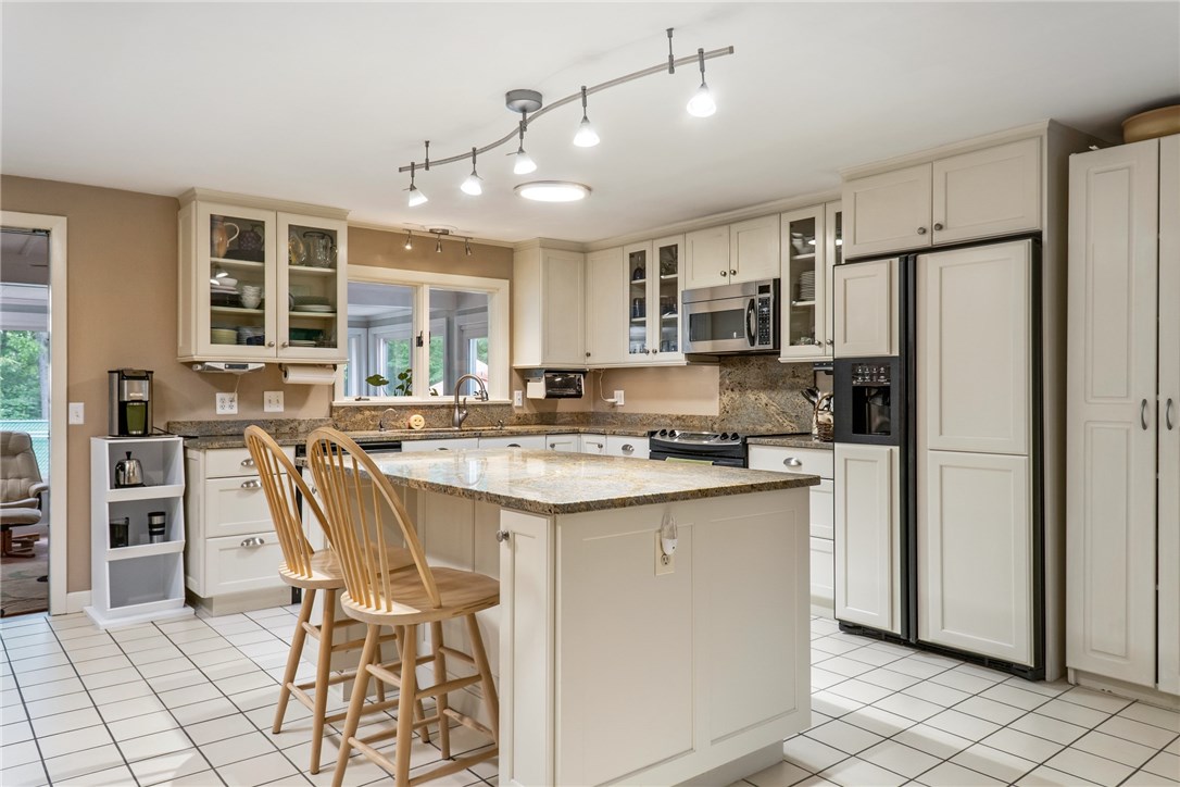 1597 Middle Road East Greenwich, RI 02818 - Photo 7 of 29 Gallery Image 7