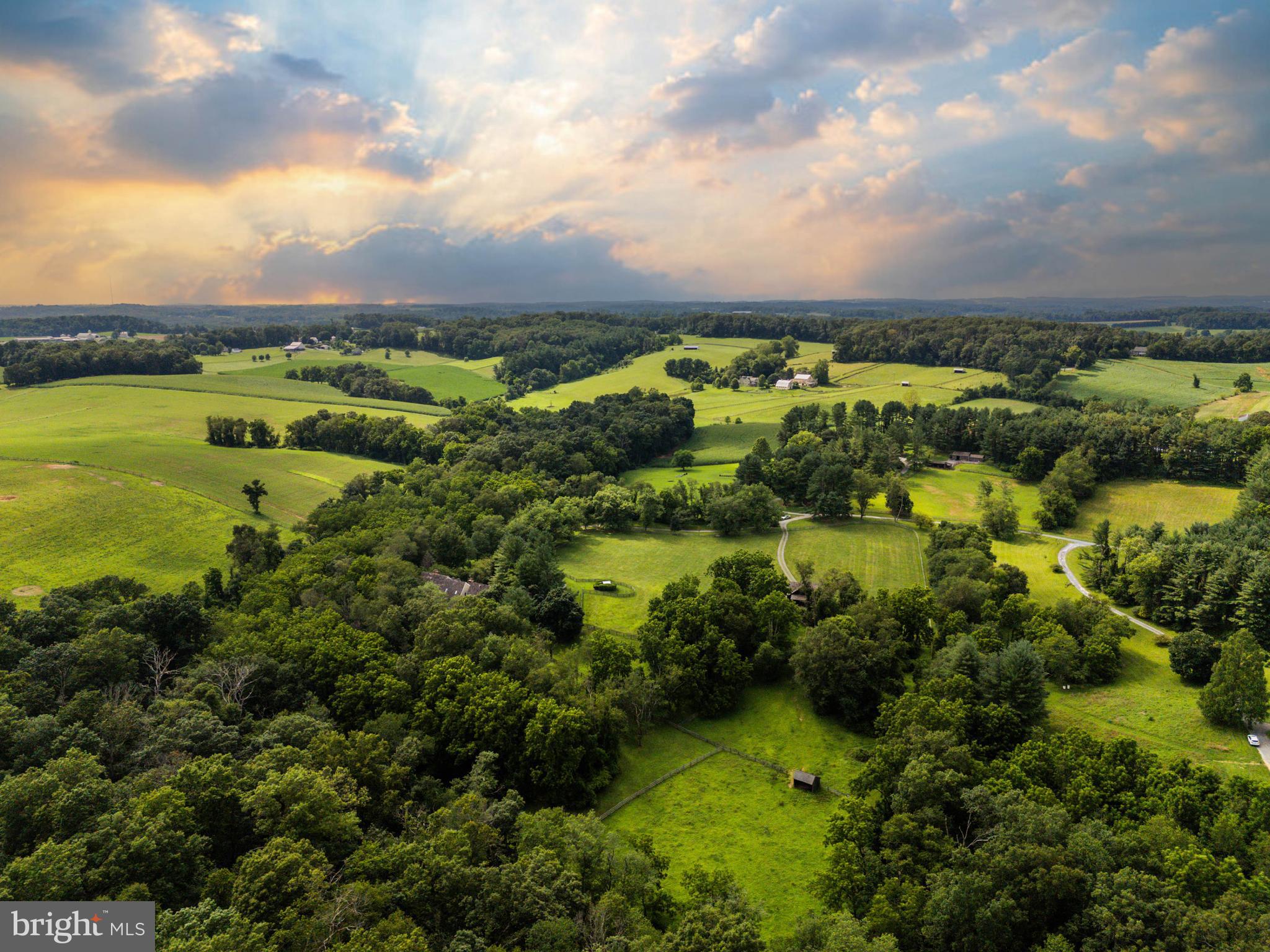a view of a lake with houses