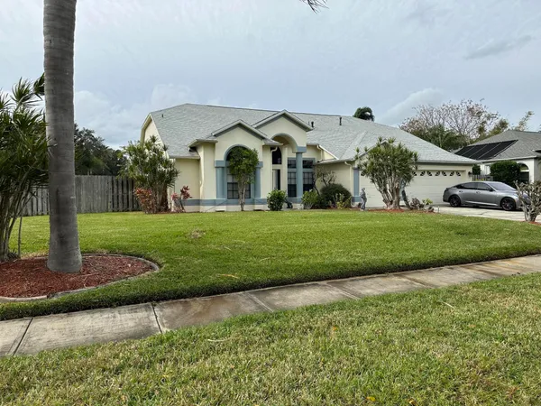 $2,900 | 1461 Wellington Circle, Rockledge, FL 32955