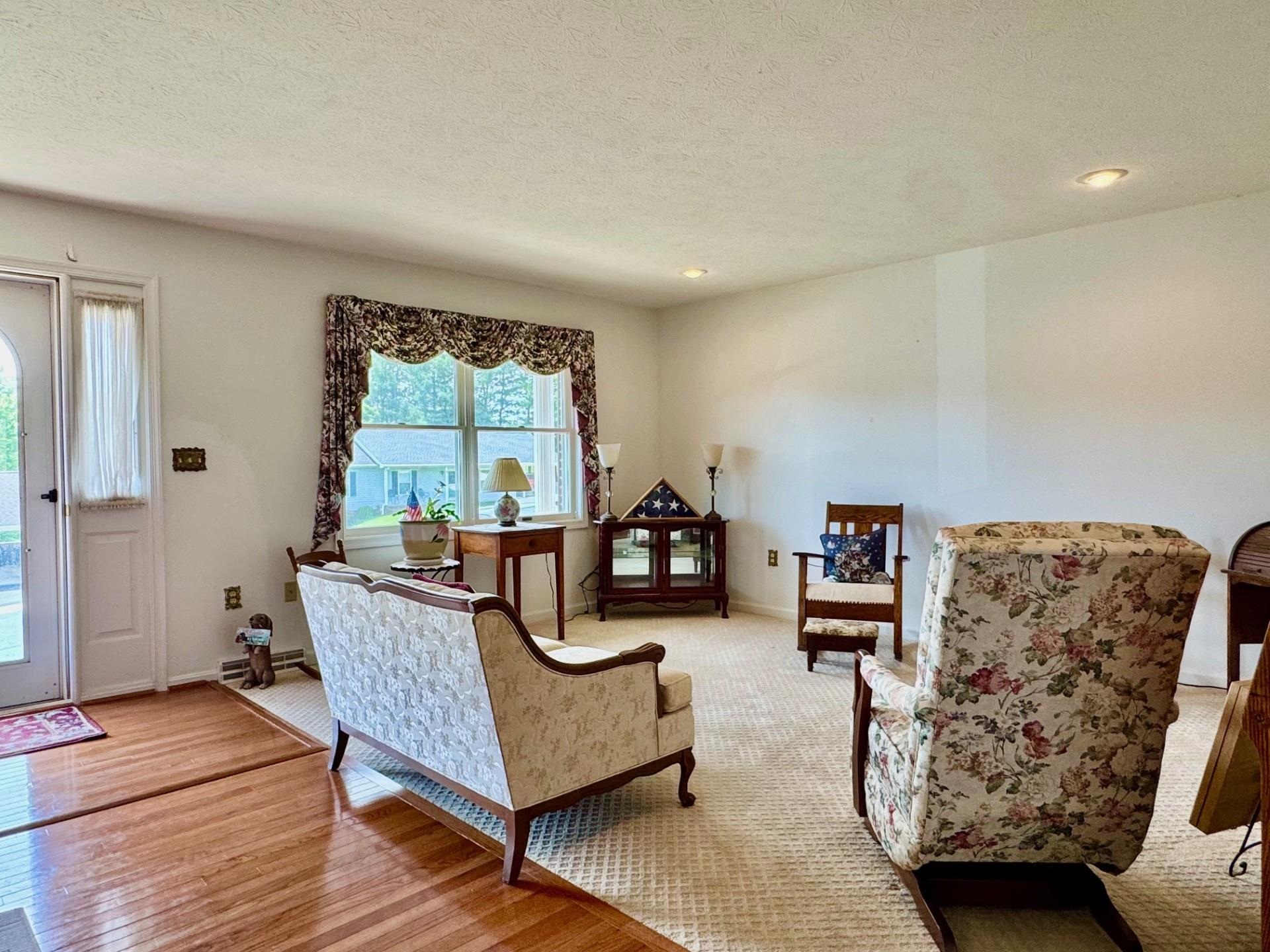 98 Granary Road Verona, VA 24482 - Photo 3 of 20