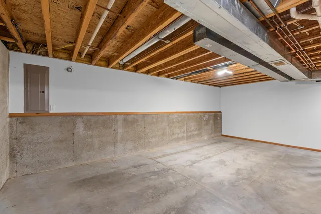 $395,000 | 836 Tower Drive, Hartford, WI 53027