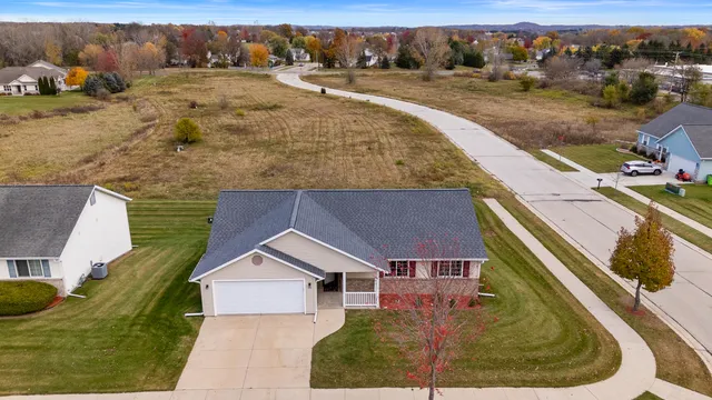 $395,000 | 836 Tower Drive, Hartford, WI 53027