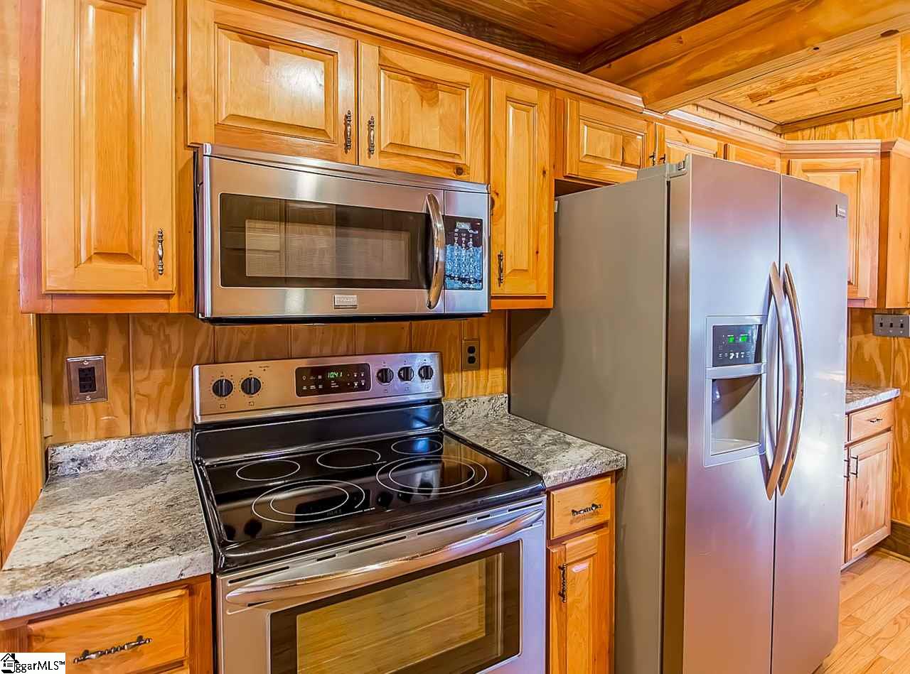 366 White Oak Road Central, SC 29630 - Photo 15 of 36