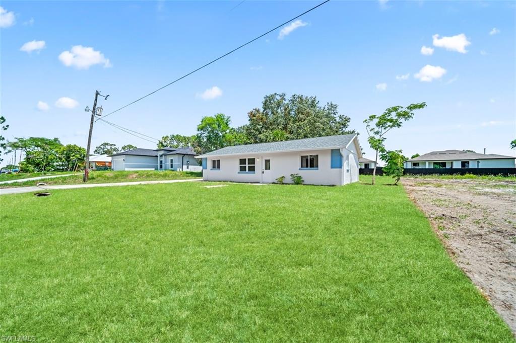 3203 28th Street Southwest Lehigh Acres, FL 33976 - Photo 4 of 23