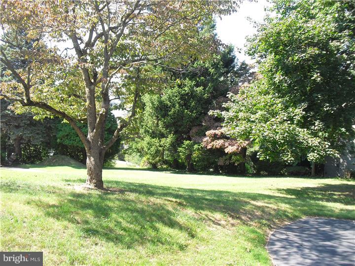 40 James Road Broomall, PA 19008 - Photo 5 of 18 Gallery Image 5