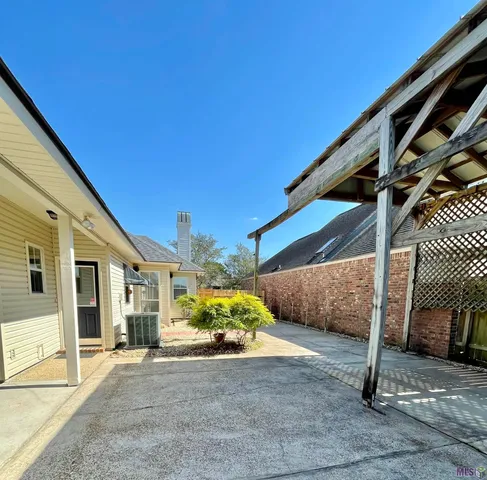 $299,900 | 1741 Obrien Drive, St. George, LA 70810