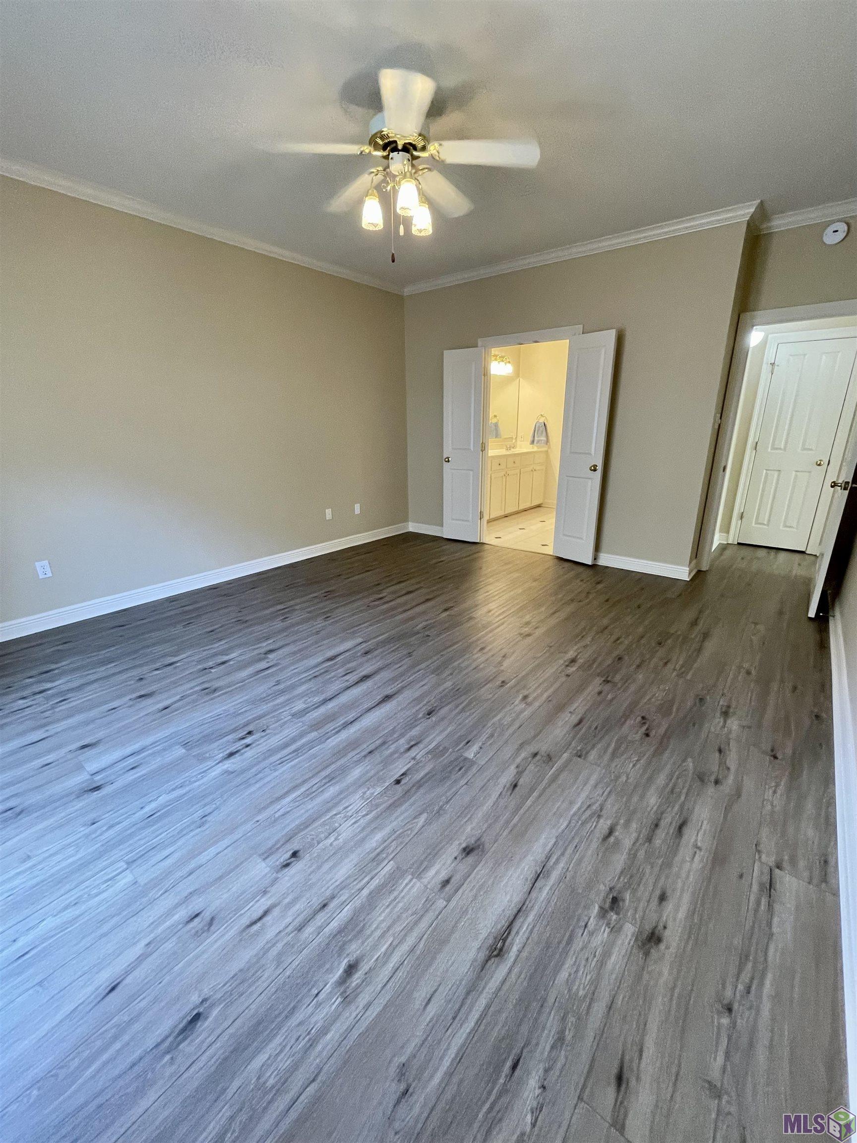 1741 Obrien Drive St. George, LA 70810 - Photo 7 of 27 Primary BR to Ensuite Bathroom