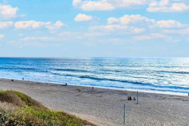 $1,349,900 | 6951 Quiet Cove Drive, Carlsbad, CA 92011