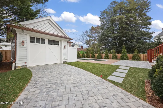 $5,895,000 | 418 Monmouth Avenue, Spring Lake, NJ 07762