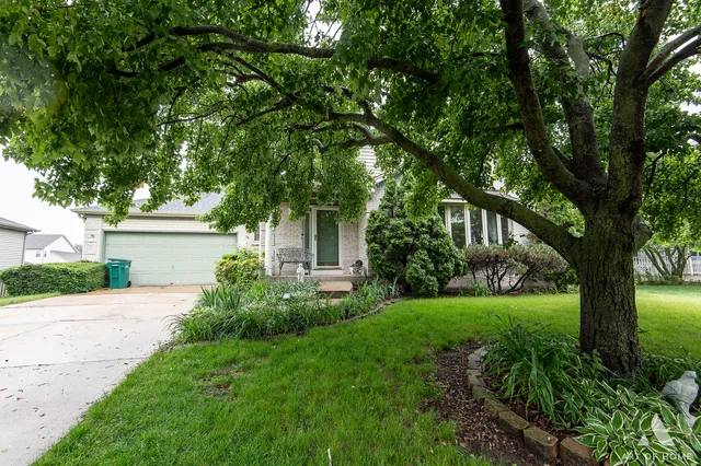 $399,710 | 1710 Chestnut Hill Road, Plainfield, IL 60586