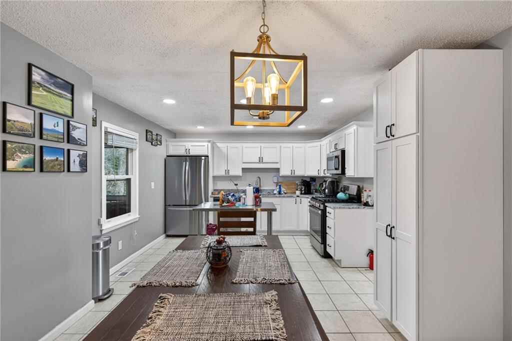 73 Whitney Lane Villa Rica, GA 30180 - Photo 5 of 34