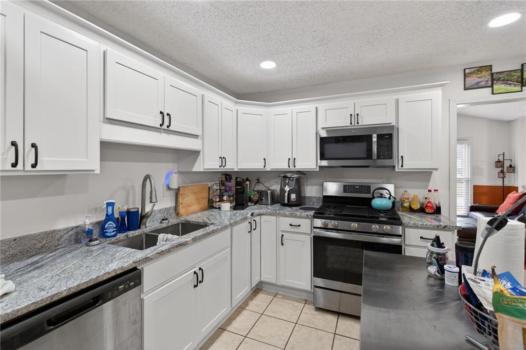 73 Whitney Lane Villa Rica, GA 30180 - Photo 6 of 34