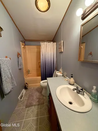 $199,000 | 730 New Turnpike Road, Ephratah, NY 13339