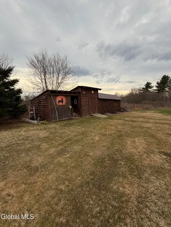 $199,000 | 730 New Turnpike Road, Ephratah, NY 13339