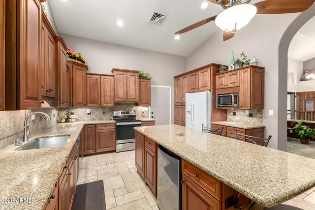 $670,000 | 1350 North Madrid Lane, Chandler, AZ 85226