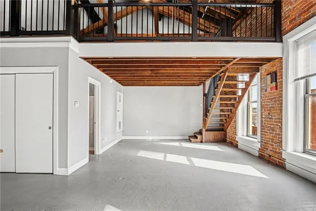 $295,000 | 500 Delaware Street, Unit 308, Kansas City, MO 64105