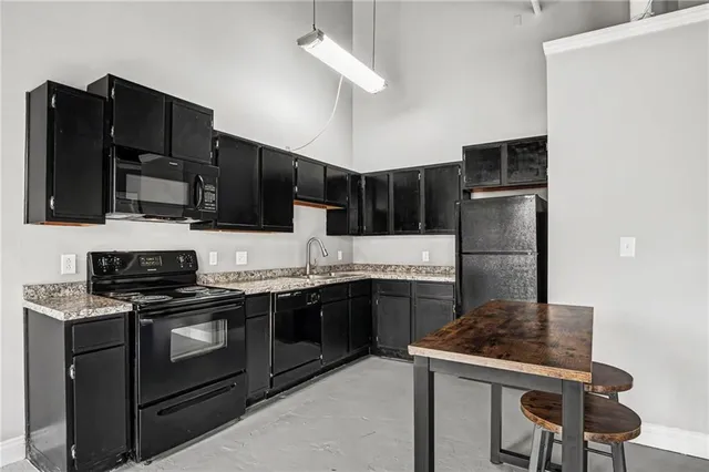 $295,000 | 500 Delaware Street, Unit 308, Kansas City, MO 64105