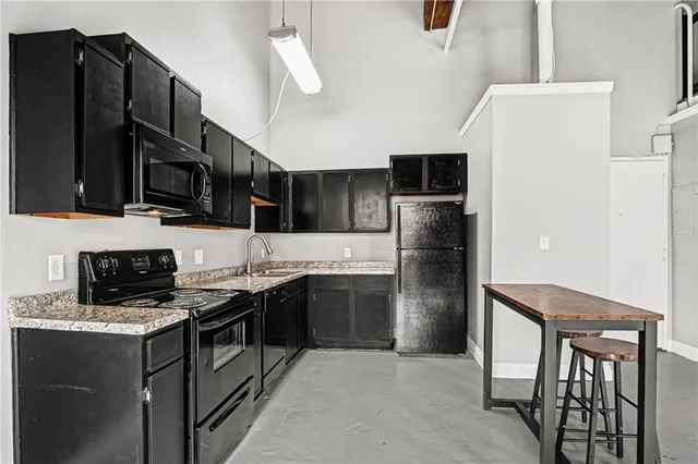 $295,000 | 500 Delaware Street, Unit 308, Kansas City, MO 64105