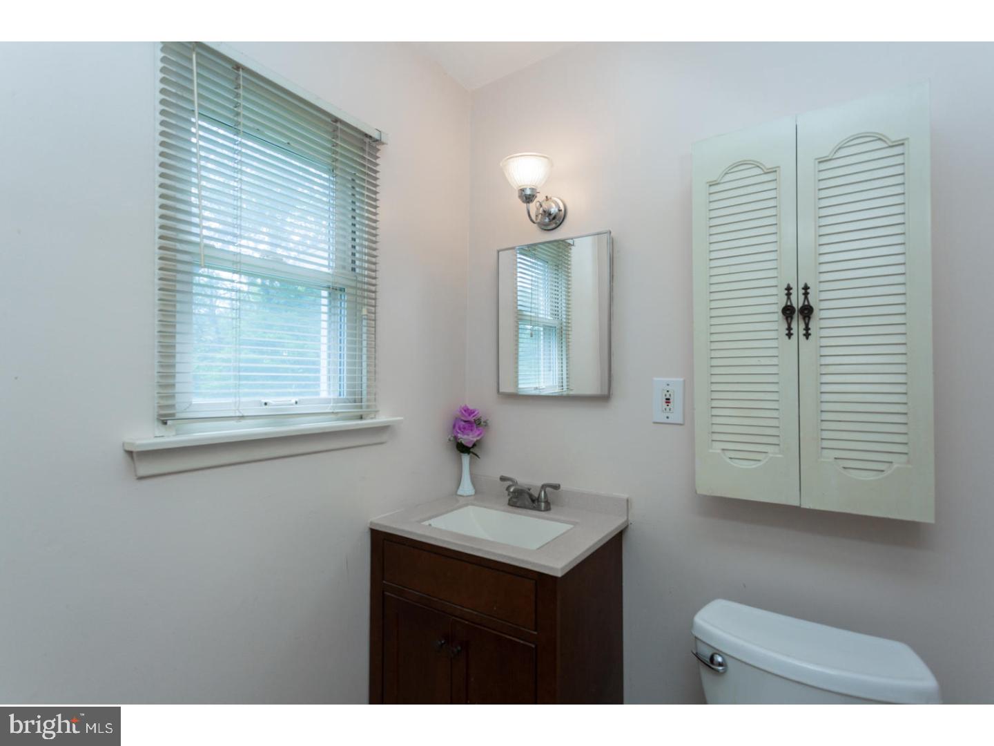 400 Glenlock Road Ridley Park, PA 19078 - Photo 16 of 25 Bathroom