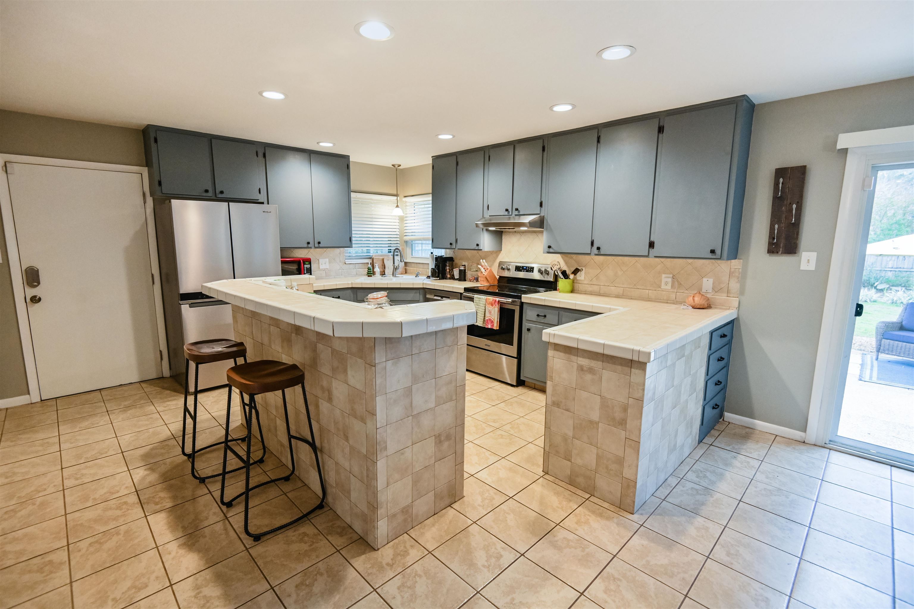 413 Collinsford Road Tallahassee, FL 32301 - Photo 8 of 35 Gallery Image 8