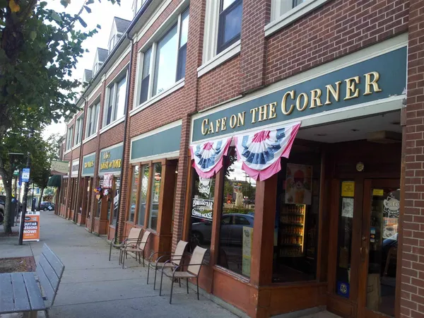 $1,995 | 10 4th Street, Unit 304, Dover, NH 03820